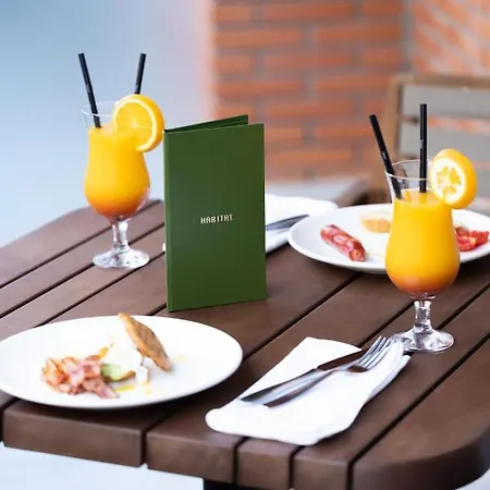 Hotell Habitat Tirana