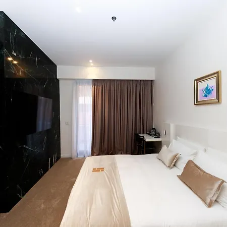 Hotell Habitat 4*