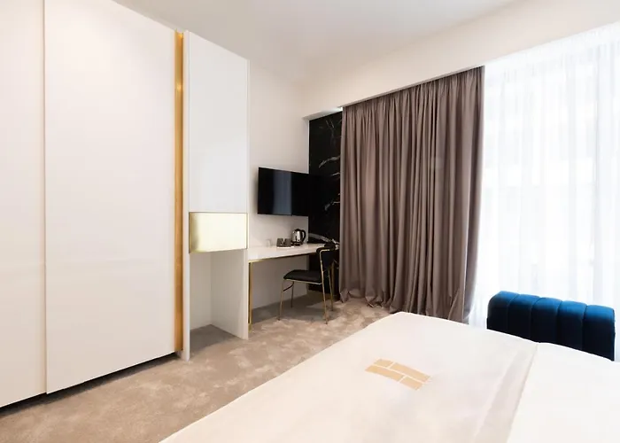 Habitat ホテル ティラナ