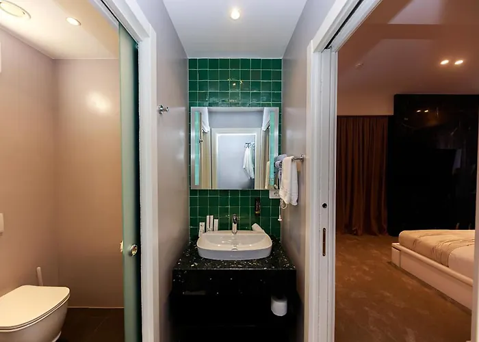 Habitat ティラナ