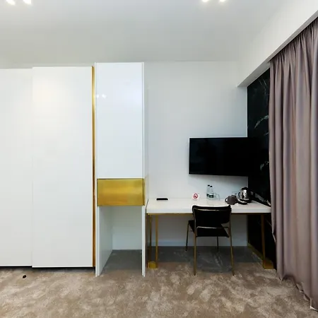 Habitat Hotel