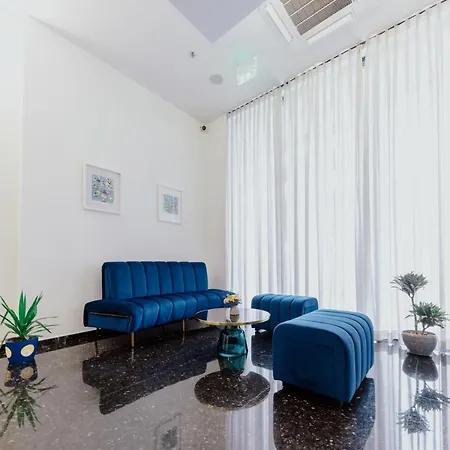 Hotel Habitat