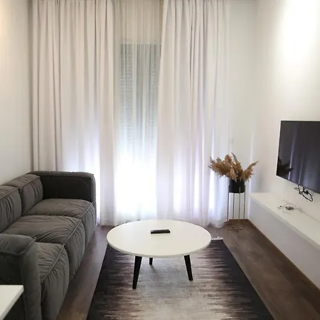 Habitat 4* Tirana