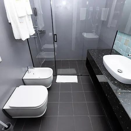 Habitat Hotel