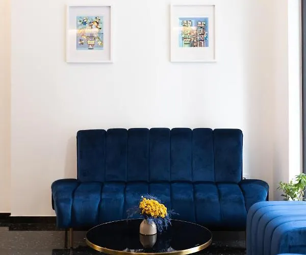 Ξενοδοχείο Habitat