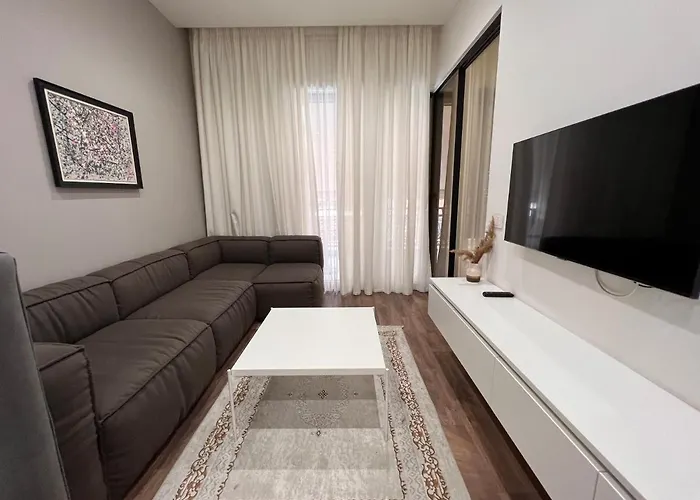 호텔 Habitat 티라나