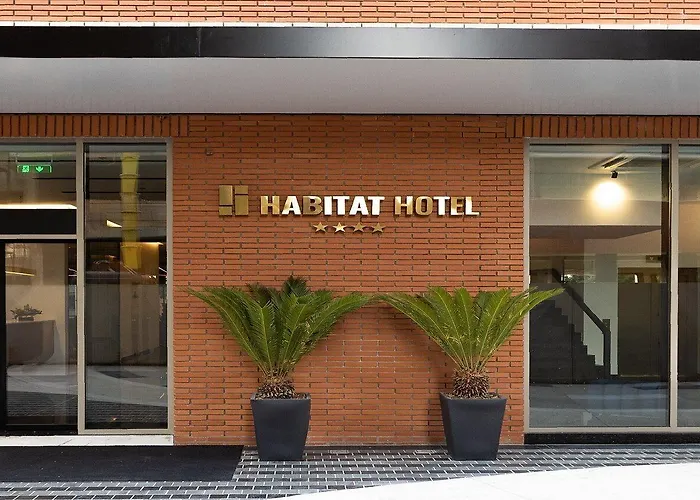 Ξενοδοχείο Habitat 4*